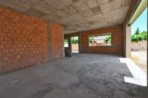 Villa semi-finie 
