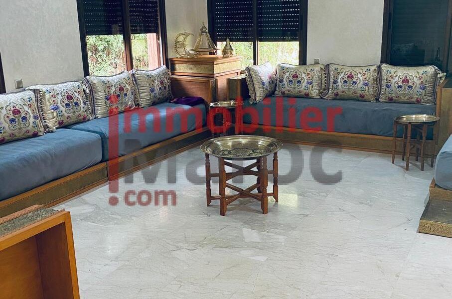 Villa à Vendre – Route de l’Ourika, 25 km de Marrakech | 5 Chambres | Piscine | Vue Atlas