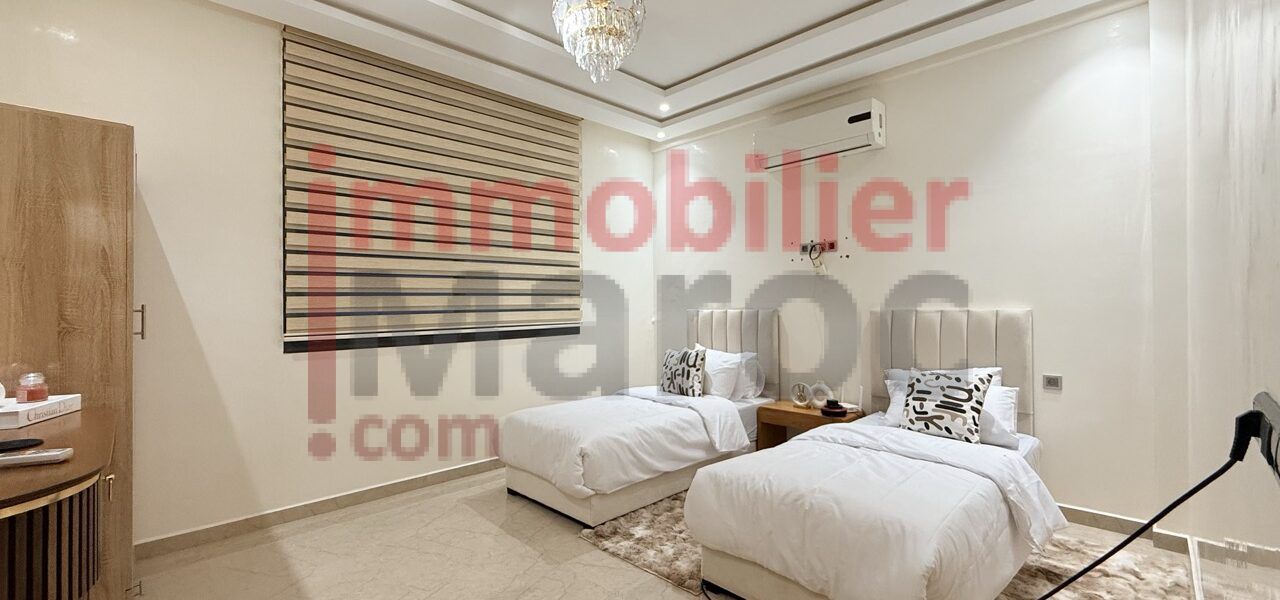 Villa avec piscine à vendre ou à louer – 260 m² – À 10 min de Marrakech
