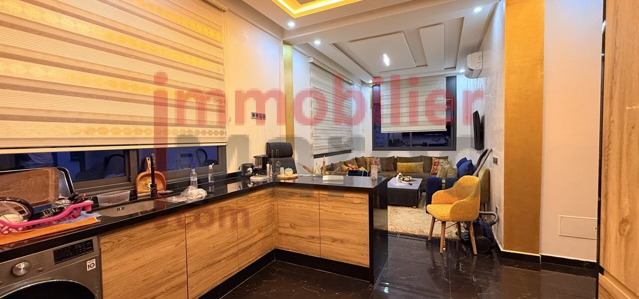 Villa avec piscine à vendre ou à louer – 260 m² – À 10 min de Marrakech