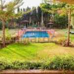 Villa à Vendre – Route de l&rsquo;Ourika, 25 km de Marrakech | 5 Chambres | Piscine | Vue Atlas