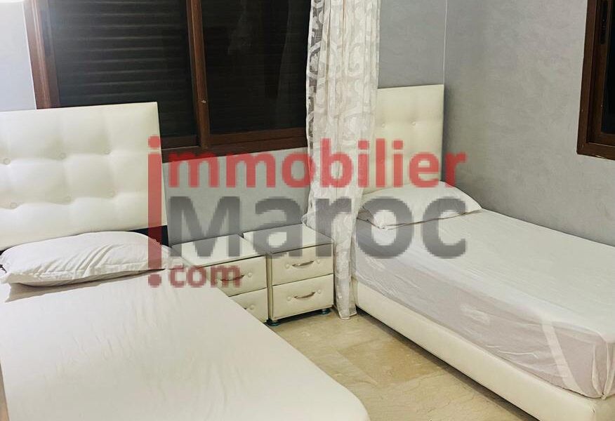 Villa à Vendre – Route de l’Ourika, 25 km de Marrakech | 5 Chambres | Piscine | Vue Atlas