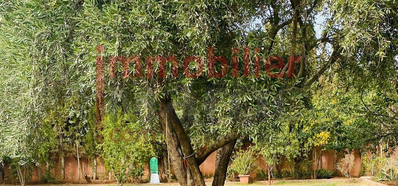 Villa à Vendre – Route de l’Ourika, 25 km de Marrakech | 5 Chambres | Piscine | Vue Atlas