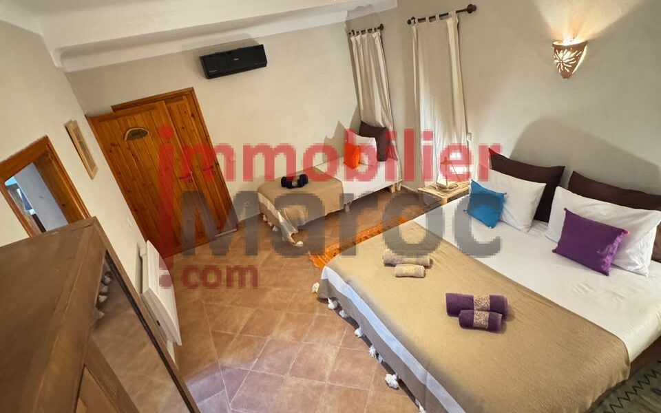 Villa d’hôtes de charme à vendre – 1 hectare entre Tahanaout et l’Ourika