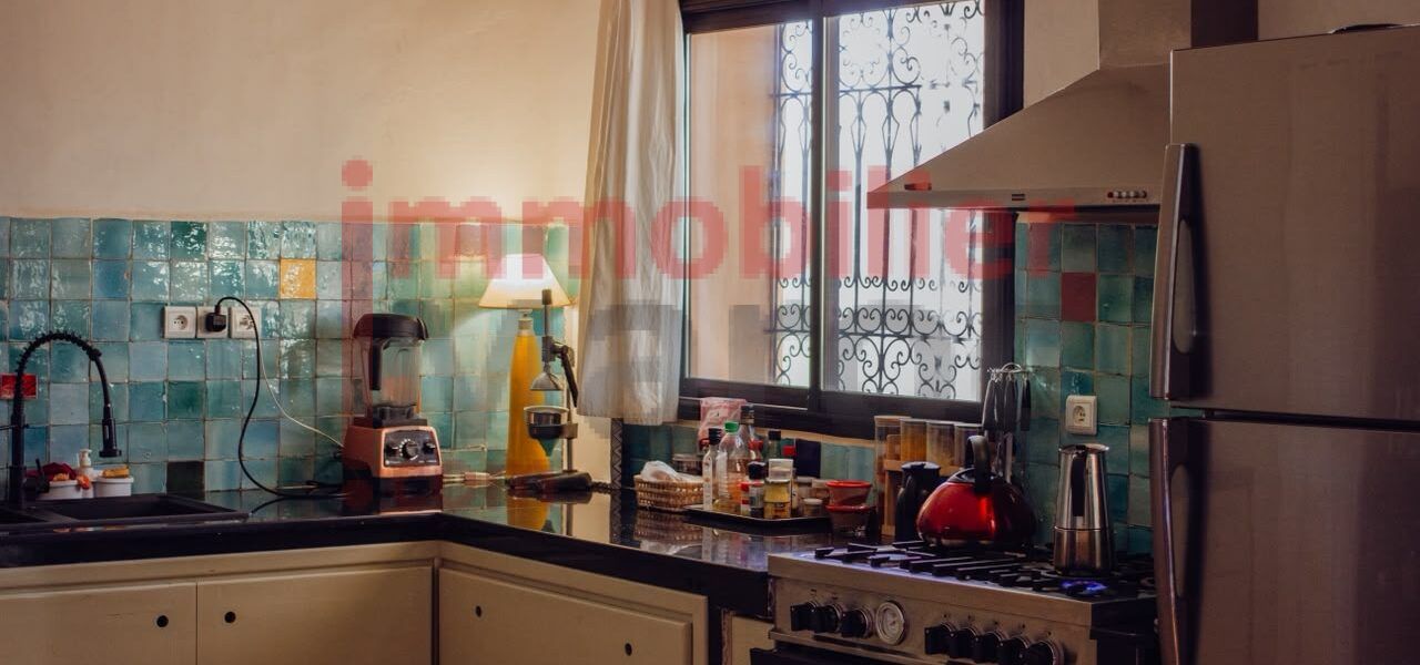 Villa d’hôtes de charme à vendre – 1 hectare entre Tahanaout et l’Ourika