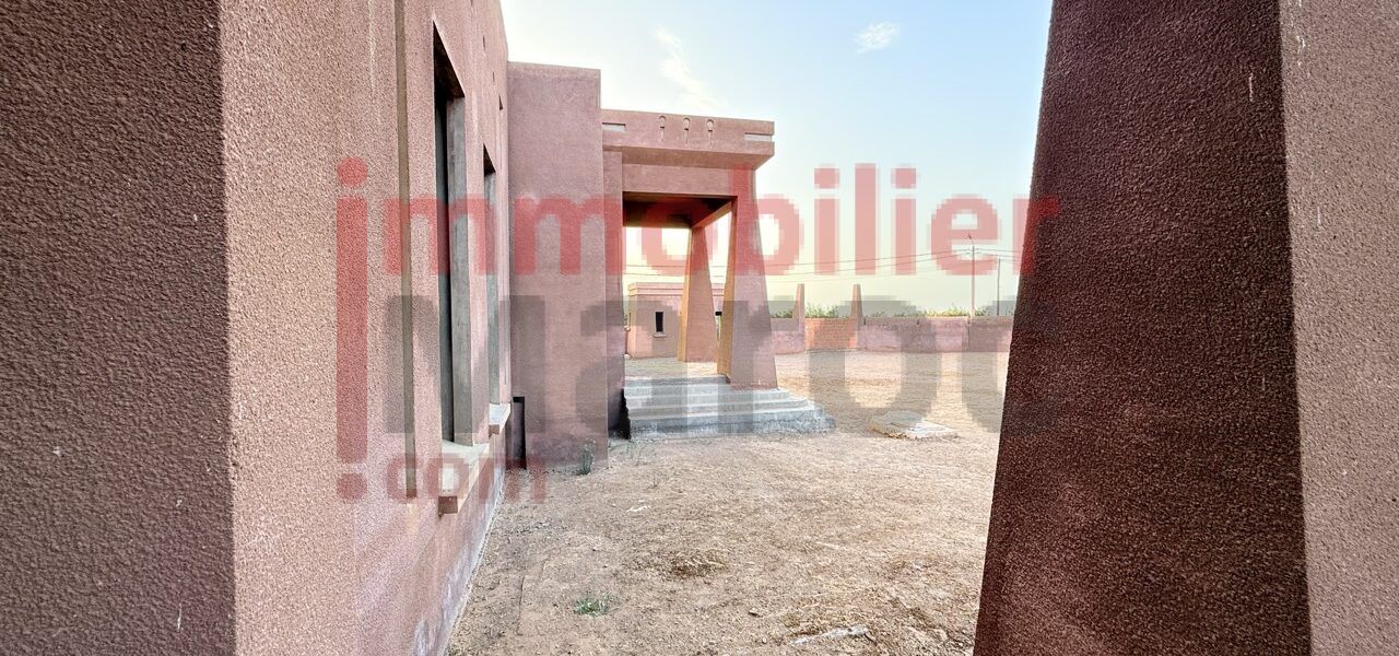 Villa semi-finie 750 m² sur 14 000 m² – Route du Barrage Marrakech – VNA définitive, vue Atlas