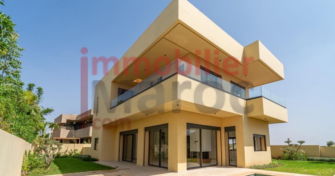 Sublimissime Villa Neuve d’Exception à Amelkis 3 – Élégance, Golf & Vue Atlas