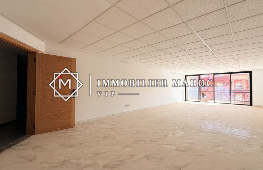 Bureau à vendre à Guéliz, Marrakech – 63 m², 3e étage avec terrasse