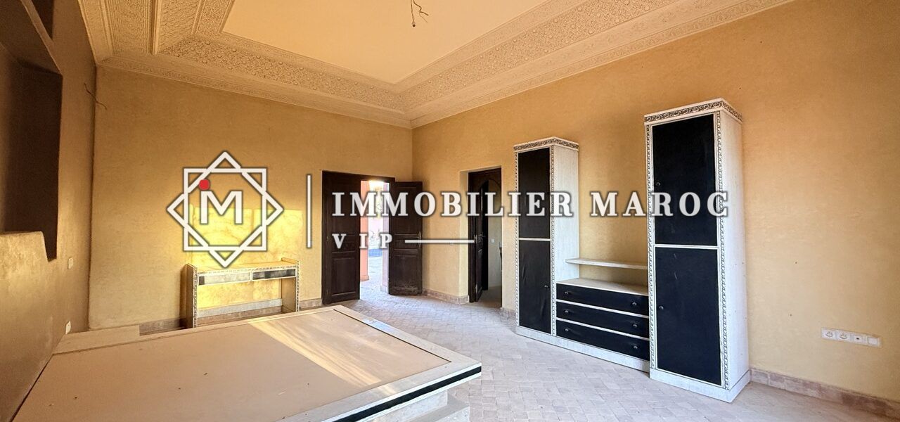 Suite avec dressing intégré – projet touristique à vendre à la Palmeraie de Marrakech