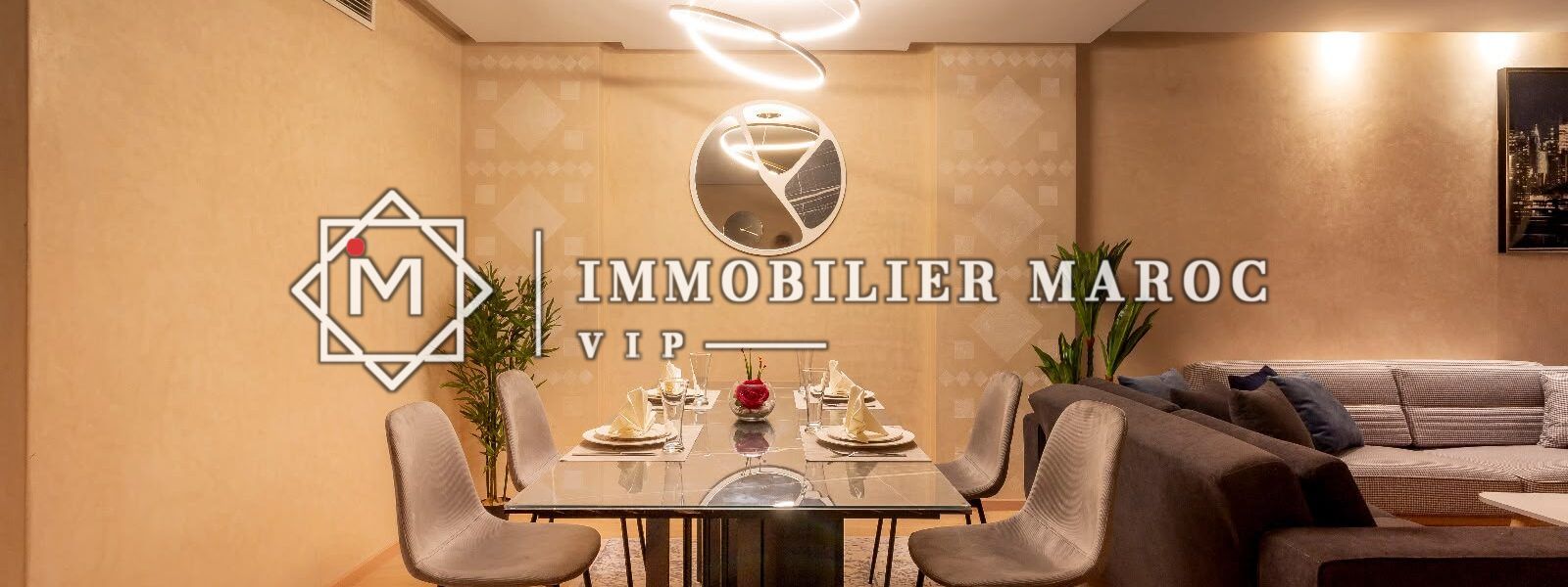 Table de salle à manger dressée, appartement à louer à Prestigia, Marrakech